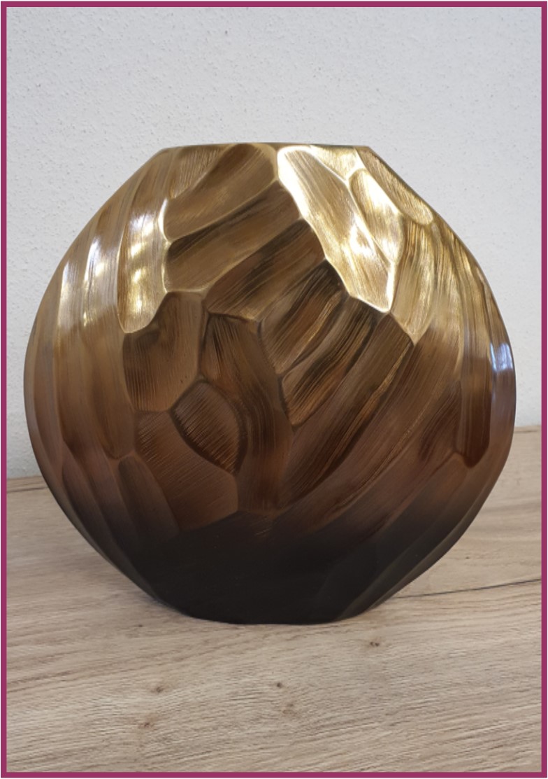 Vase couleur bronze